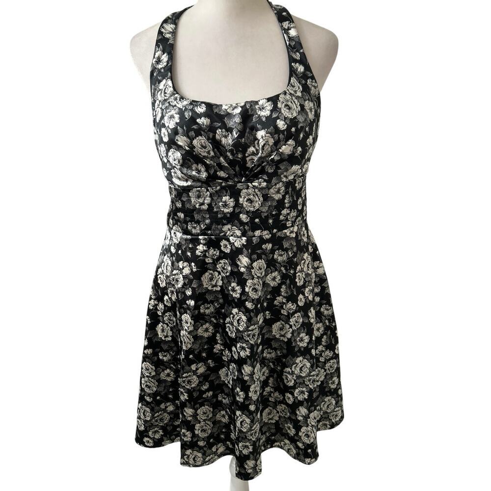 B Darlin Y2K Black Silver Metallic Milkmaid Halter Mini Dress 13/14 Coquette